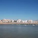 Whale - With Wi-fi And Heated Pool * São Martinho do Porto
